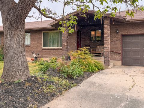 Tiny photo for 1539 E 450 S, Springville, UT 84663 (MLS # 2158827)