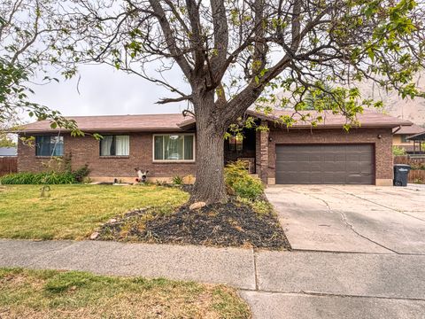 Tiny photo for 1539 E 450 S, Springville, UT 84663 (MLS # 2158827)