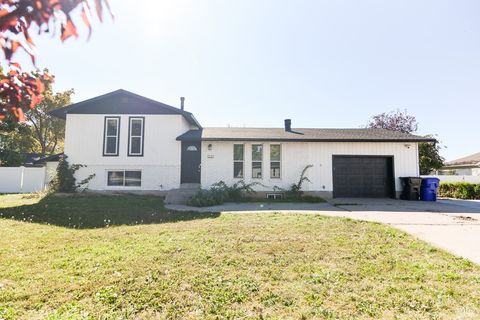 Tiny photo for 1121 W 1290 S, Syracuse, UT 84075 (MLS # 2117167)