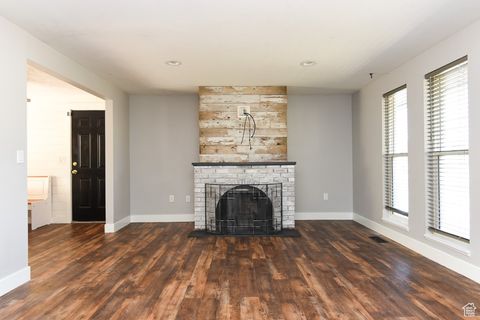 Tiny photo for 1121 W 1290 S, Syracuse, UT 84075 (MLS # 2117167)
