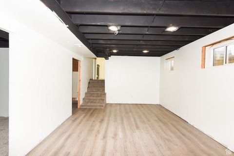 Tiny photo for 1121 W 1290 S, Syracuse, UT 84075 (MLS # 2117167)