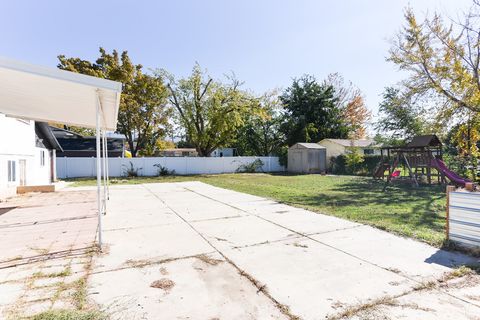 Tiny photo for 1121 W 1290 S, Syracuse, UT 84075 (MLS # 2117167)