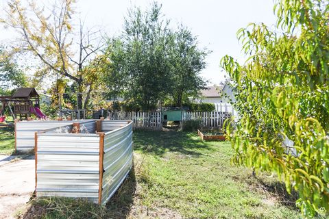 Tiny photo for 1121 W 1290 S, Syracuse, UT 84075 (MLS # 2117167)