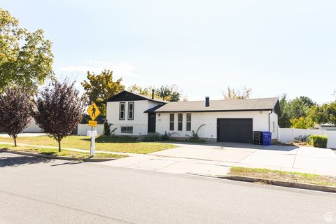 Tiny photo for 1121 W 1290 S, Syracuse, UT 84075 (MLS # 2117167)
