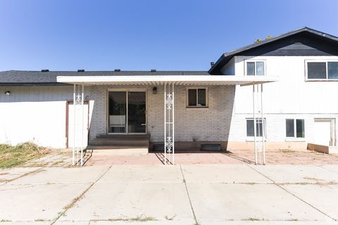 Tiny photo for 1121 W 1290 S, Syracuse, UT 84075 (MLS # 2117167)