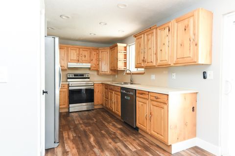 Tiny photo for 1121 W 1290 S, Syracuse, UT 84075 (MLS # 2117167)