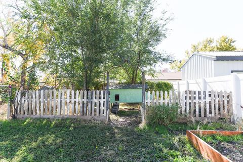 Tiny photo for 1121 W 1290 S, Syracuse, UT 84075 (MLS # 2117167)
