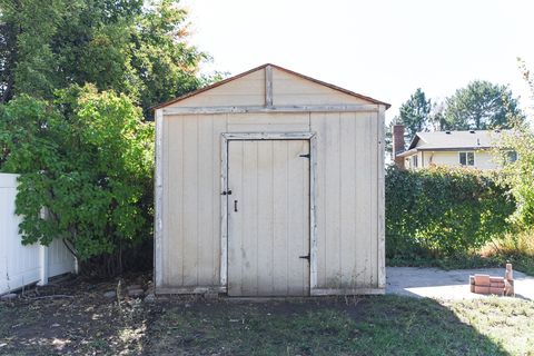 Tiny photo for 1121 W 1290 S, Syracuse, UT 84075 (MLS # 2117167)