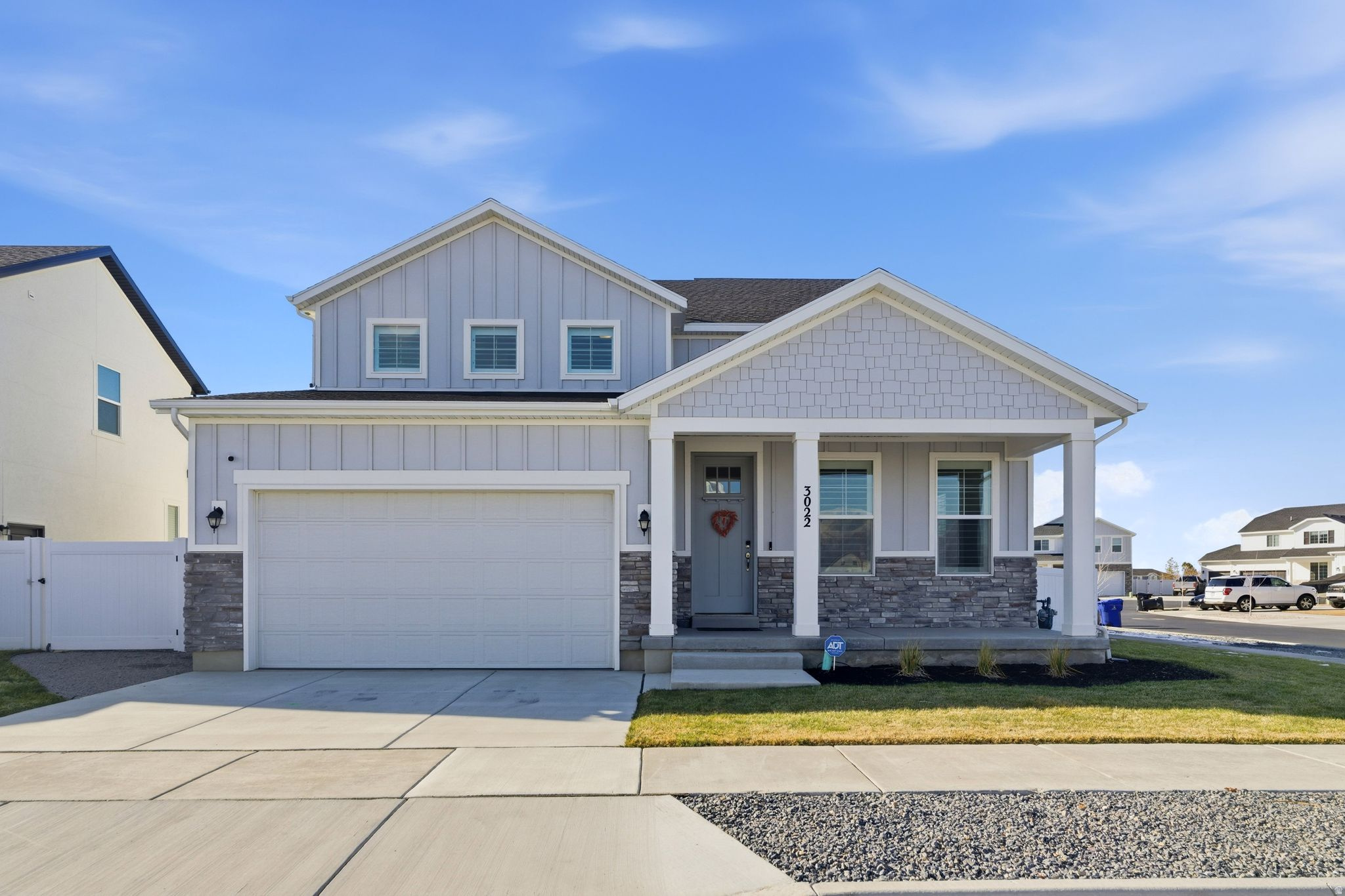 SHORELINE WEST - Residential