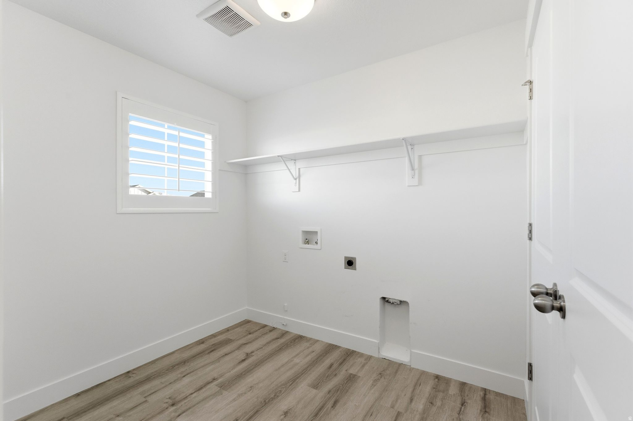 SHORELINE WEST - Residential