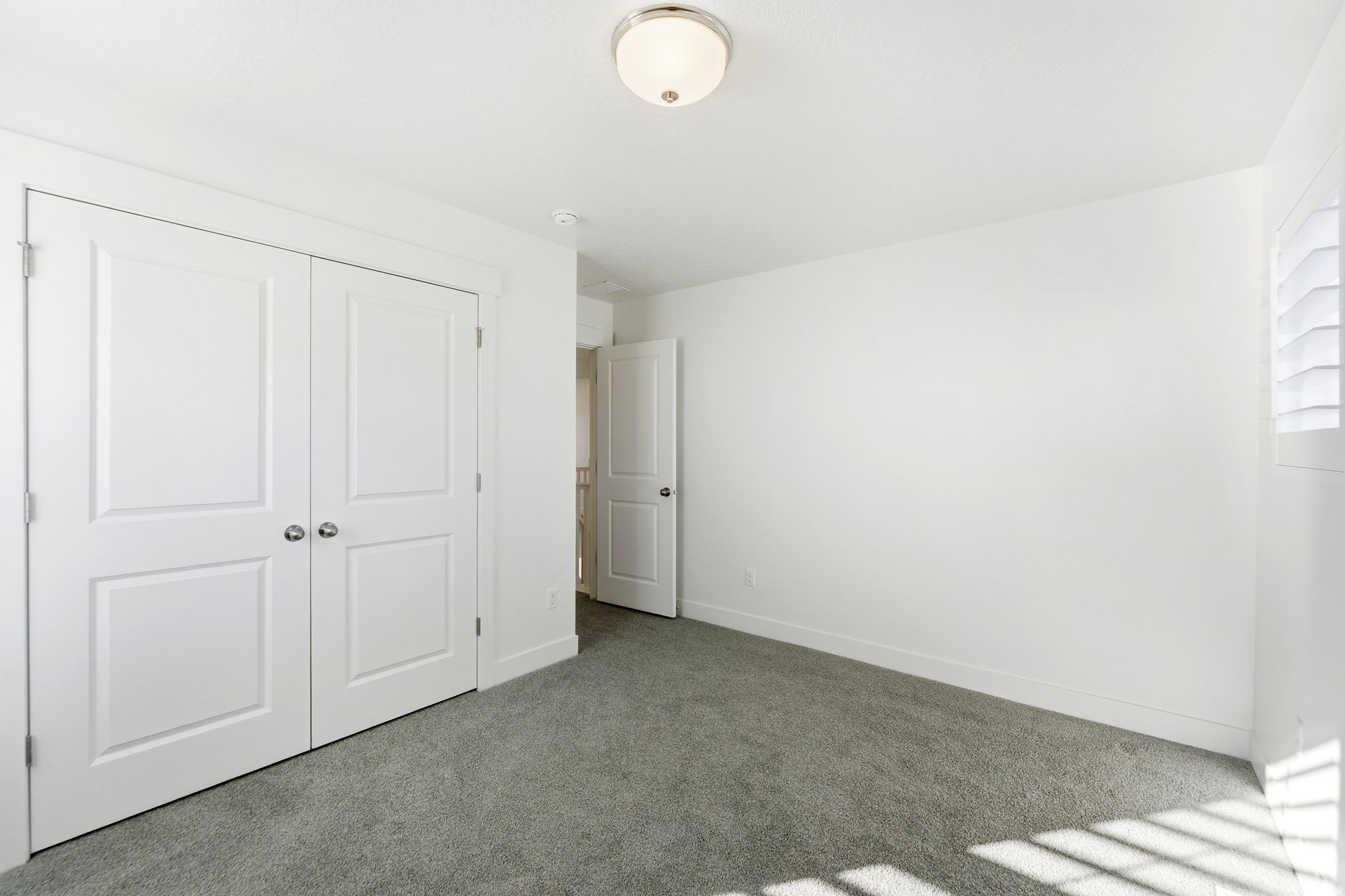 SHORELINE WEST - Residential