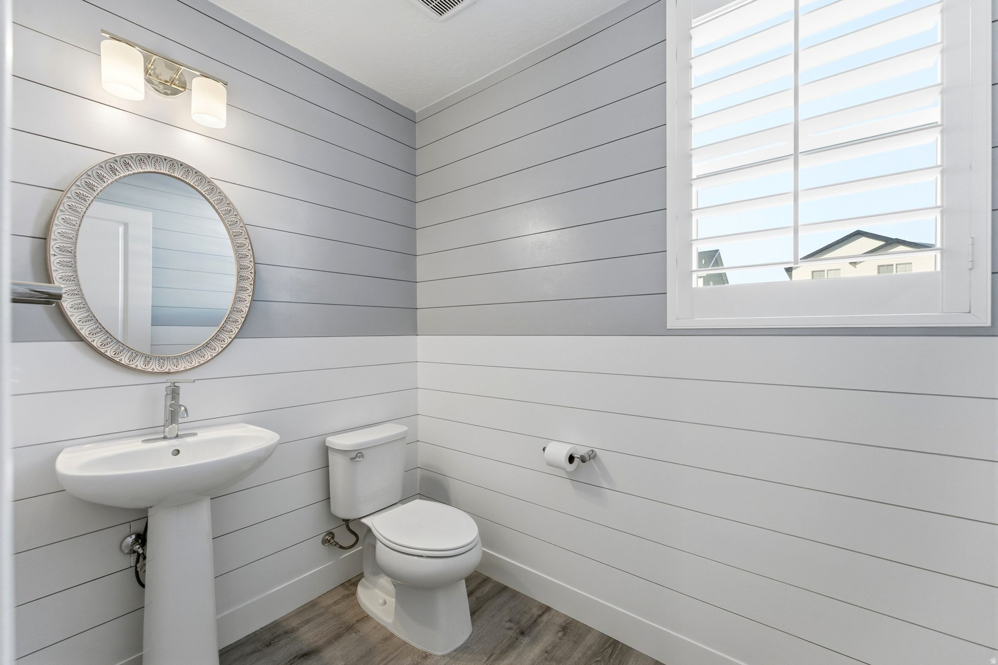 SHORELINE WEST - Residential