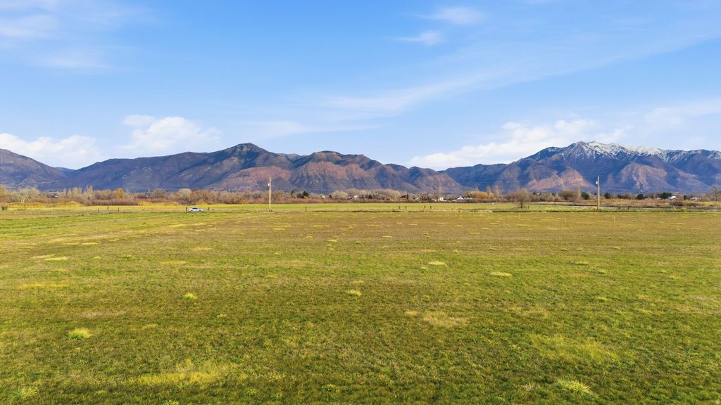 Photo of 253 N 2800 ST St W #3R, Marriott Slaterville, UT 84404 (MLS # 2128054)