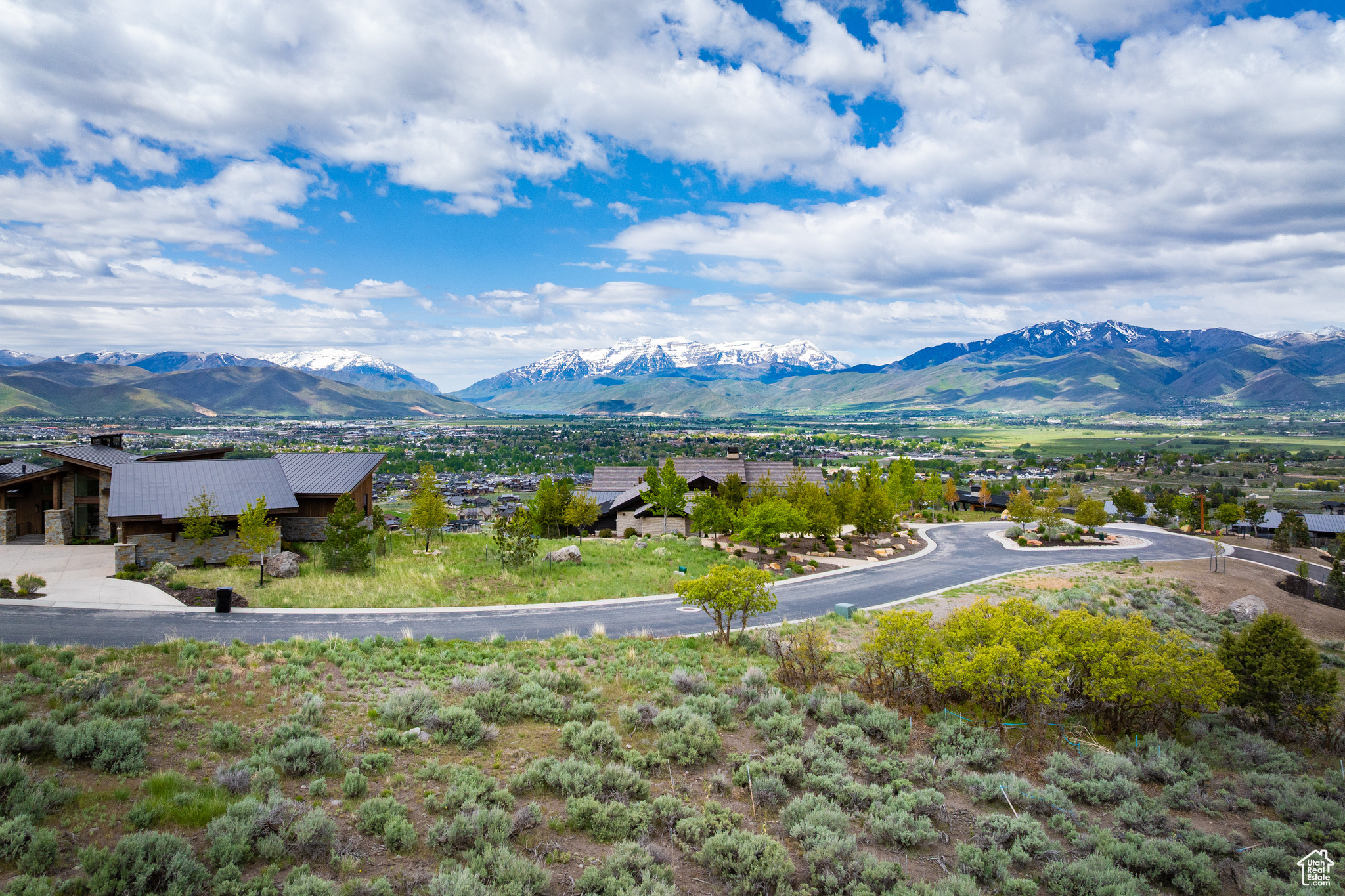 1456 N Gold Mountain Cir, Heber City, Utah image 3