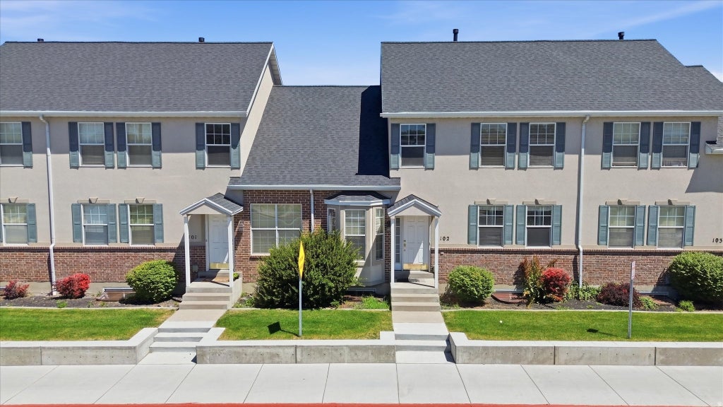 Photo of 1010 N 130 W #102, Logan, UT 84341 (MLS # 2167196)