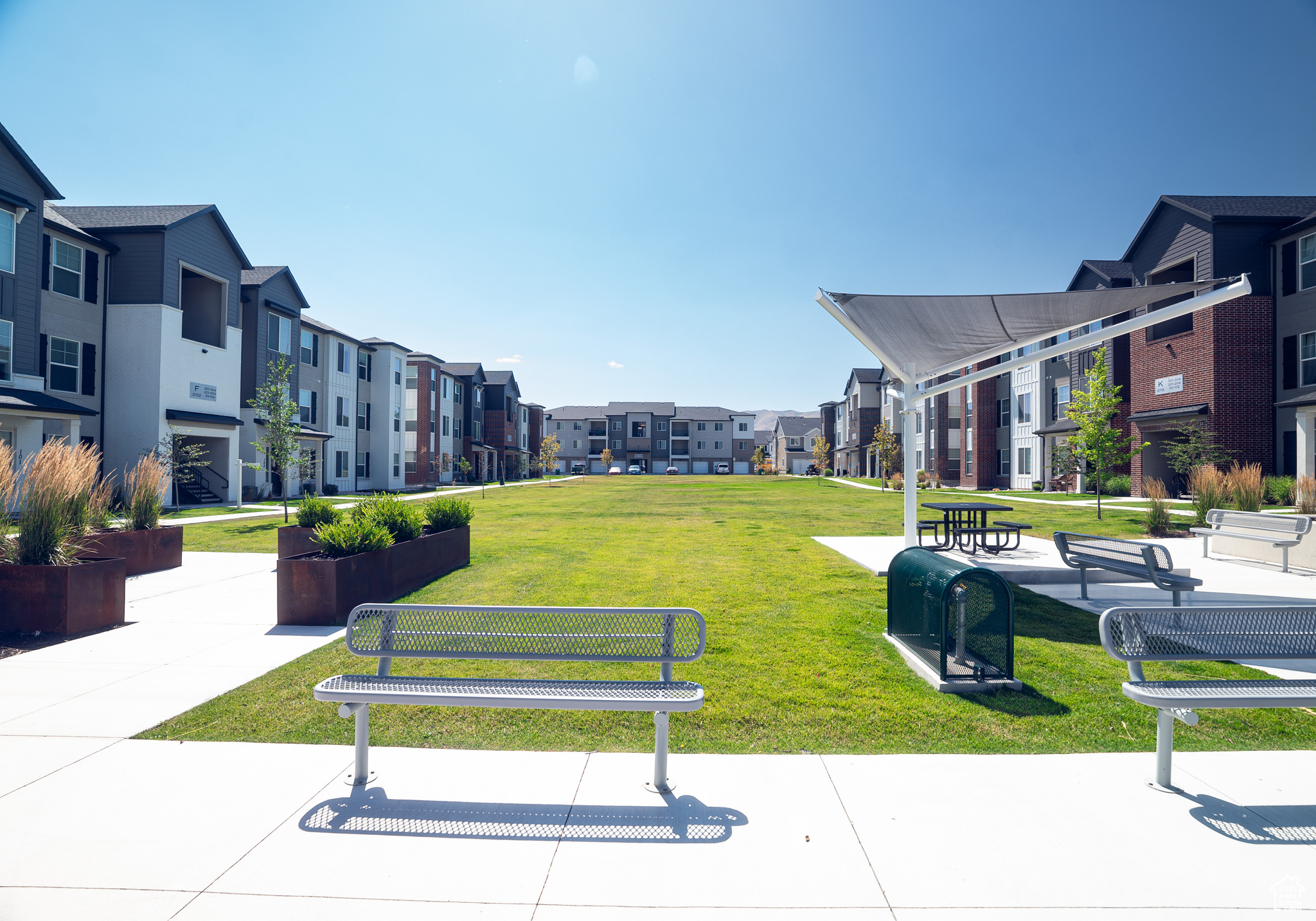 GARDNER - Residential