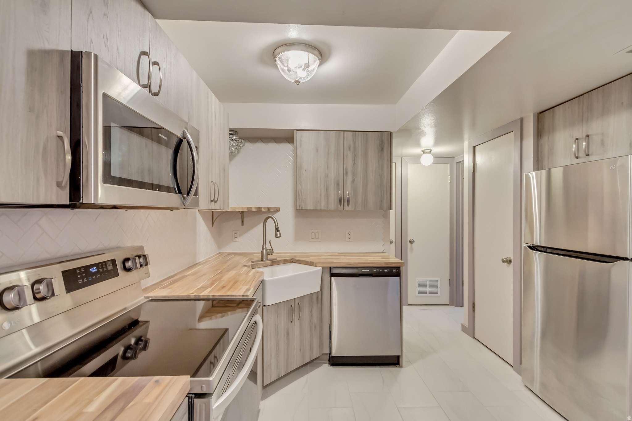 AIX LA CHAPELLE - Residential