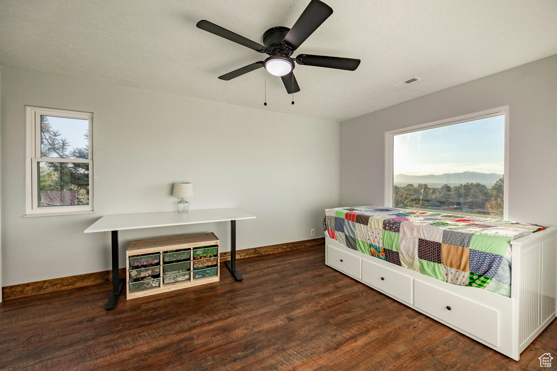 DIMPLE DELL VILLAGE - Residential