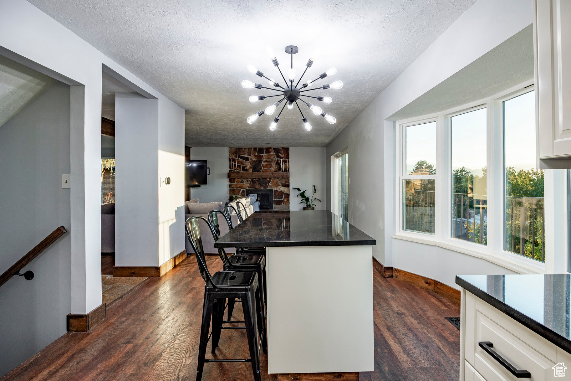 DIMPLE DELL VILLAGE - Residential