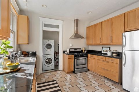 Tiny photo for 940 S 1000 E, Salt Lake City, UT 84105 (MLS # 2115816)