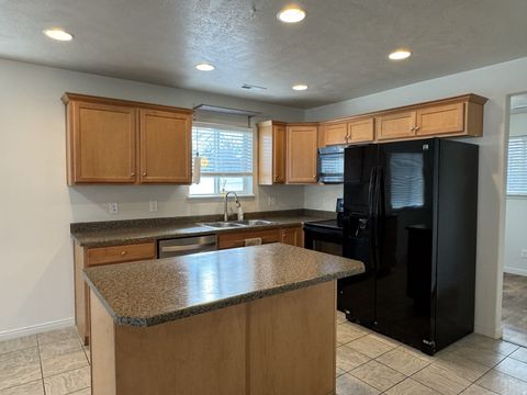 Tiny photo for 841 S CHEYENNE ST, Salt Lake City, UT 84104 (MLS # 2137776)