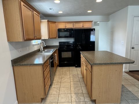 Tiny photo for 841 S CHEYENNE ST, Salt Lake City, UT 84104 (MLS # 2137776)