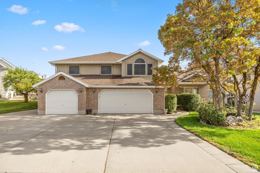 Perched atop Layton's sought-after Meadow-Wood subdivision, the home offers breathtaking views from a private cul-de-sac. Mother-in-law apartment with its own entrance! The home features soaring vaulted ceilings, oversized bedrooms, and custom finishes-including brand-new flooring/paint. The grand master suite features a sitting area, luxurious spa-style bathroom, and an executive walk-in closet. Relax or entertain on the private veranda while enjoying unobstructed views for miles-an ideal blend of comfort and privacy.
