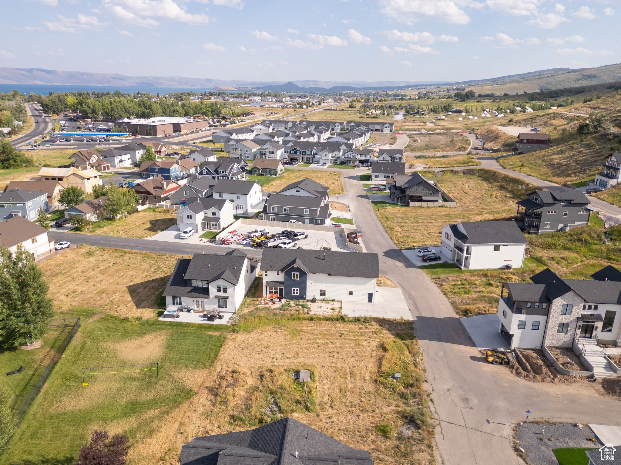 LOCHWOOD - Residential