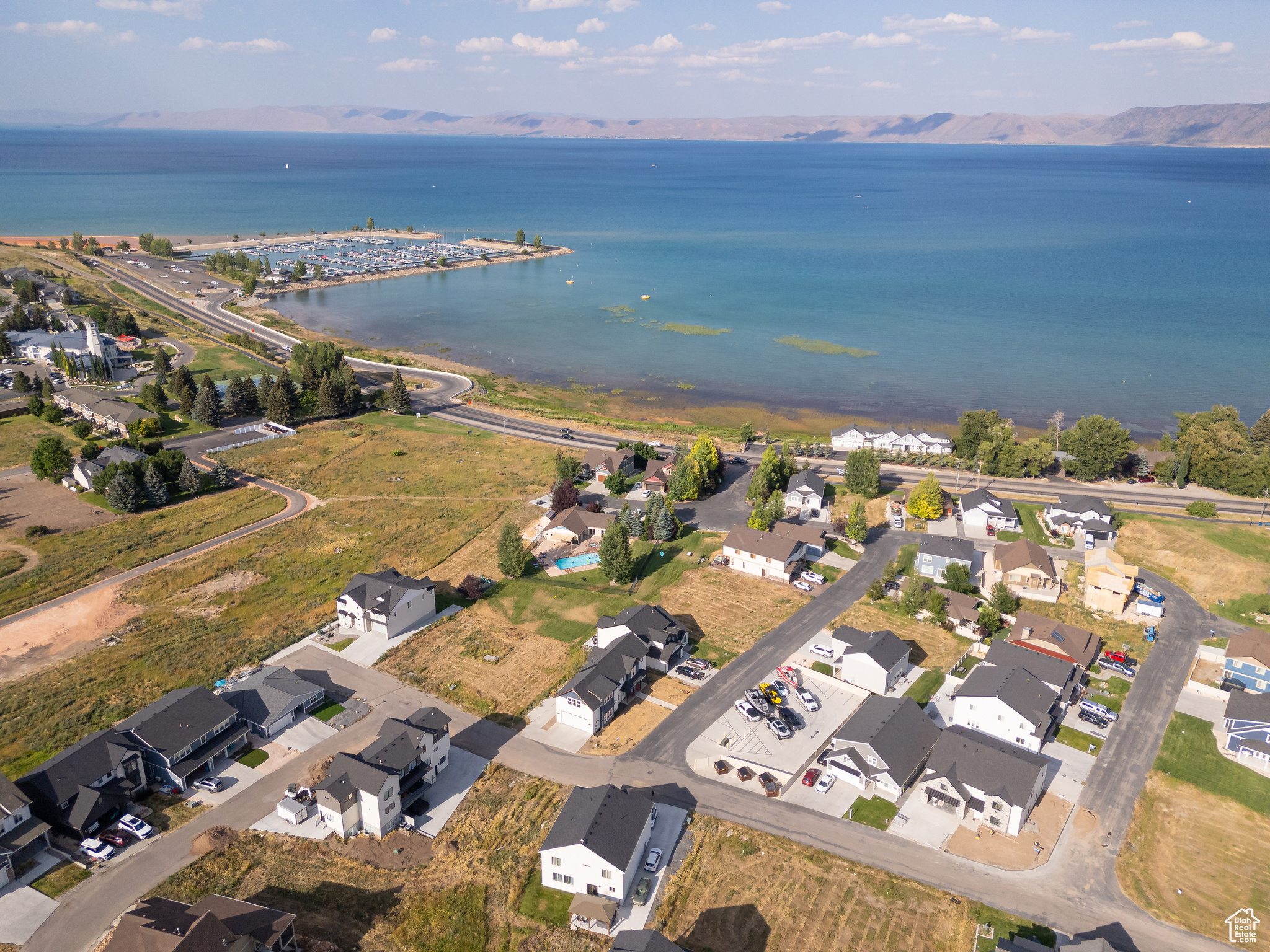 LOCHWOOD - Residential