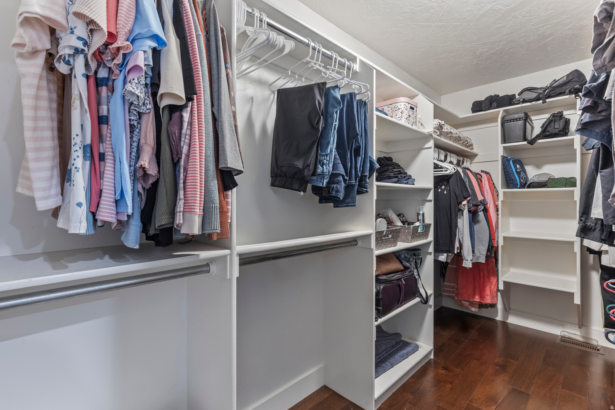 THE HEIGHTS - Residential