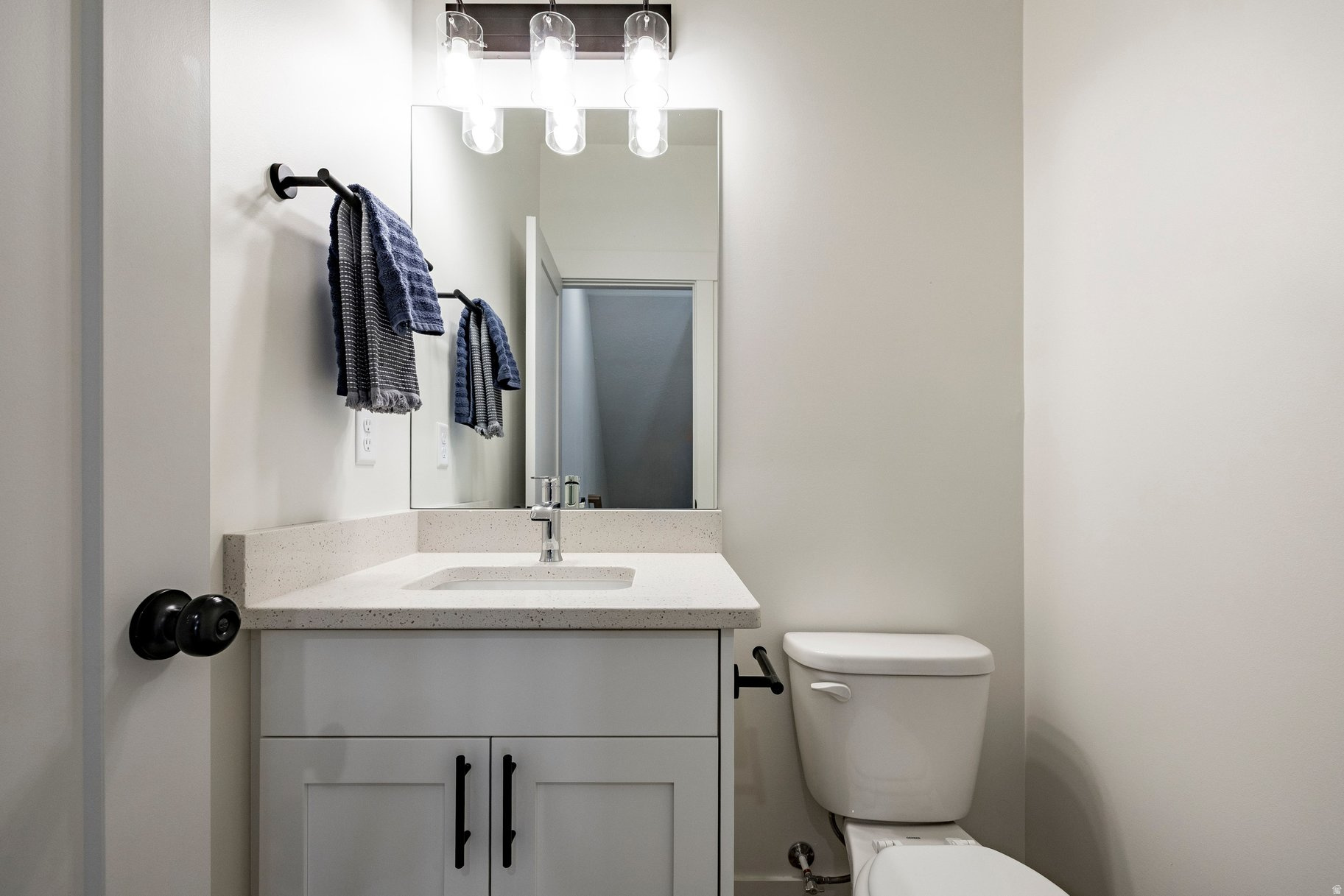 THE OVERLOOK AT 16TH TOWN HOMES - Residential