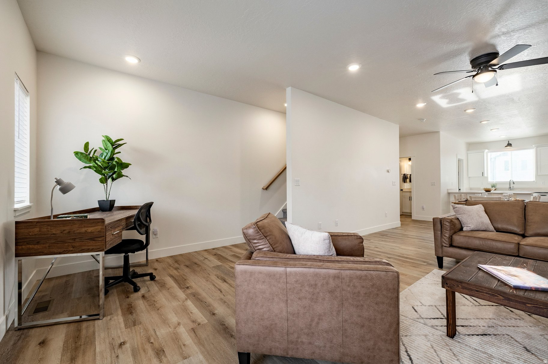 THE OVERLOOK AT 16TH TOWN HOMES - Residential