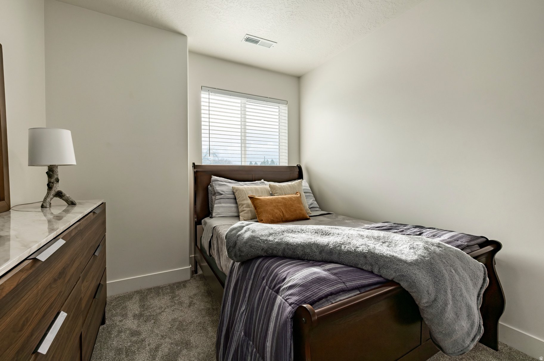 THE OVERLOOK AT 16TH TOWN HOMES - Residential