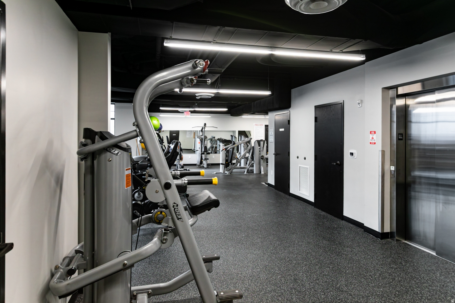 COLONIAL PARK - Residential