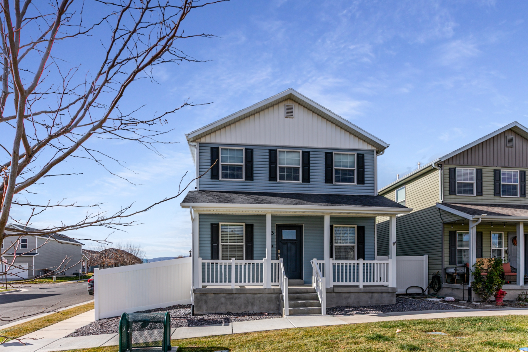 COLONIAL PARK - Residential