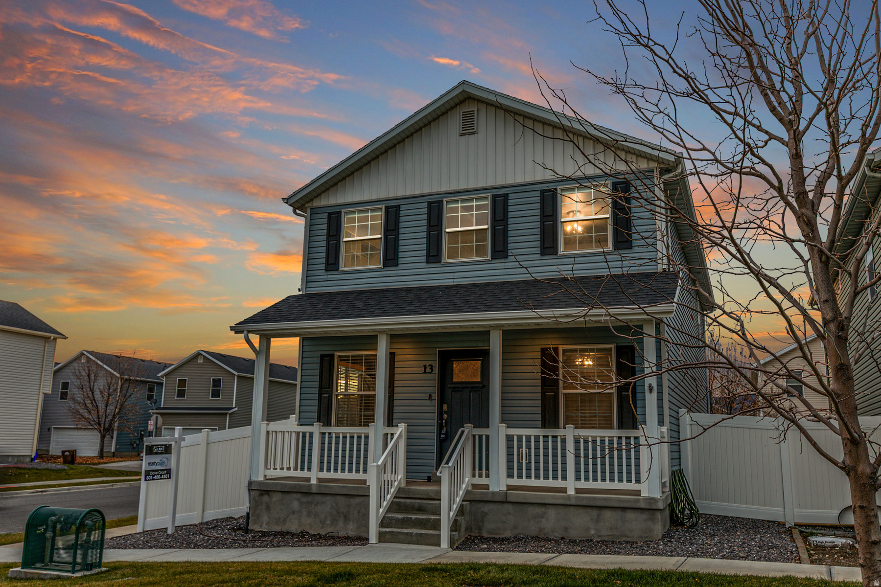 COLONIAL PARK - Residential