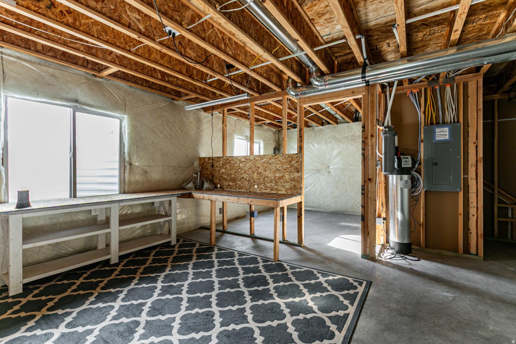 COLONIAL PARK - Residential