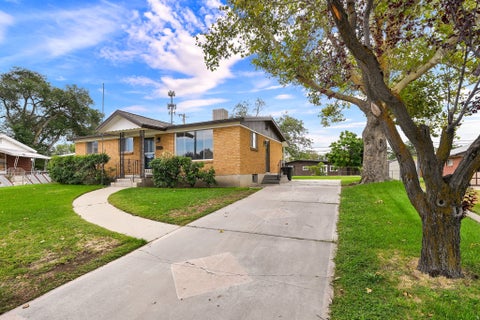 Tiny photo for 106 W 700 N, Clearfield, UT 84015 (MLS # 2182537)