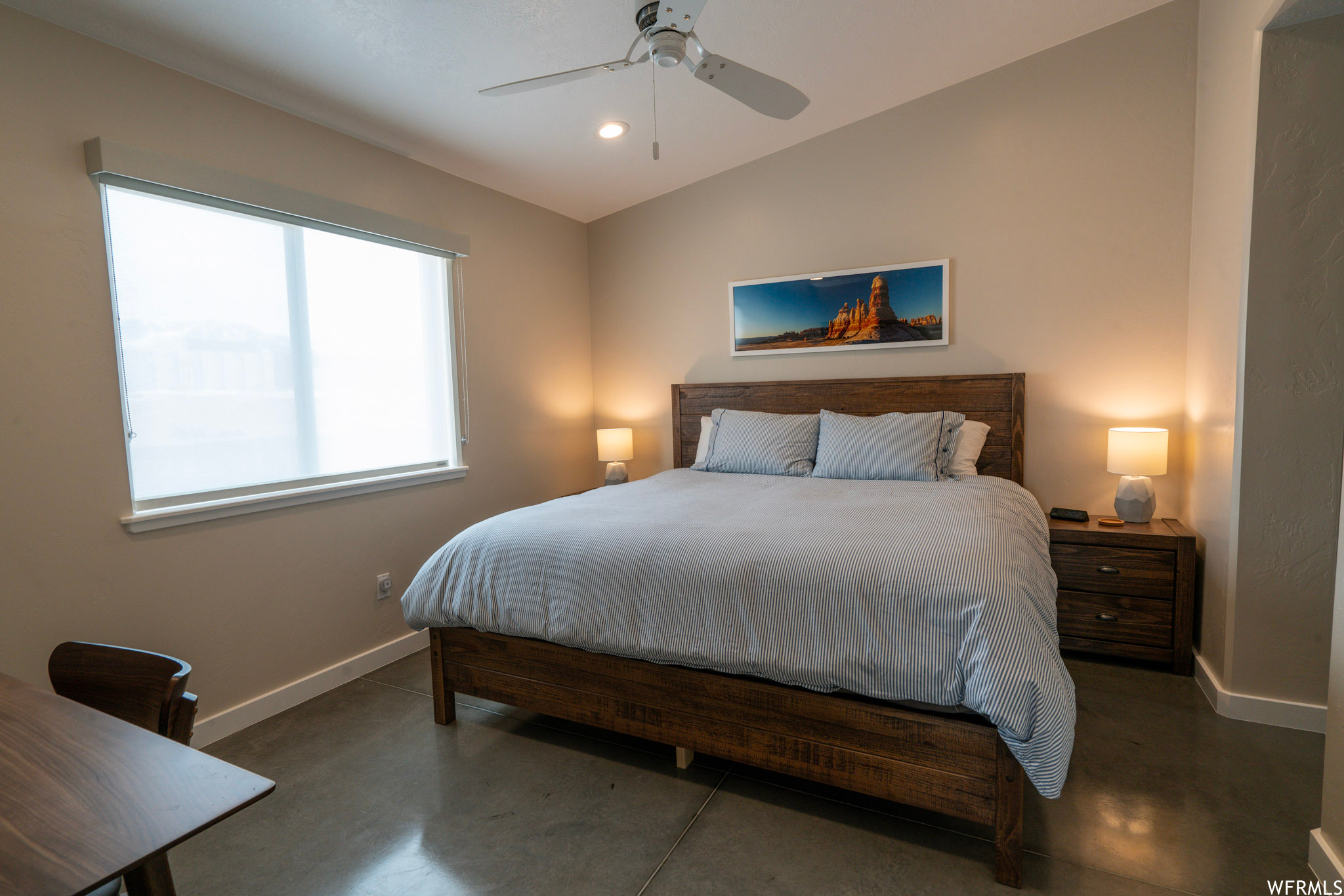 LONESOME LEFT - Residential