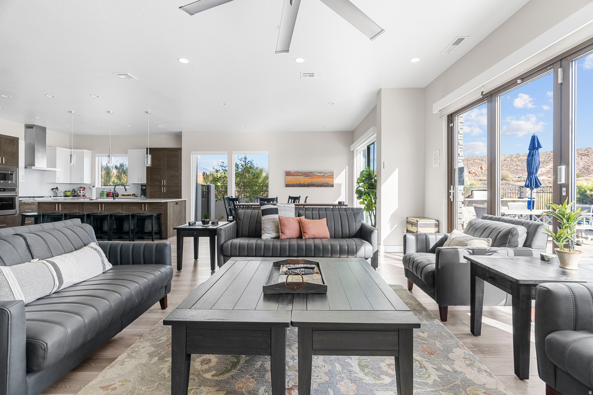 EIGHTH AT CORAL CANYON AMD - Residential