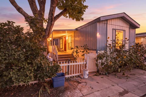 Photo of 260 E 1100 N #B13, North Salt Lake, UT 84054 (MLS # 2179416)
