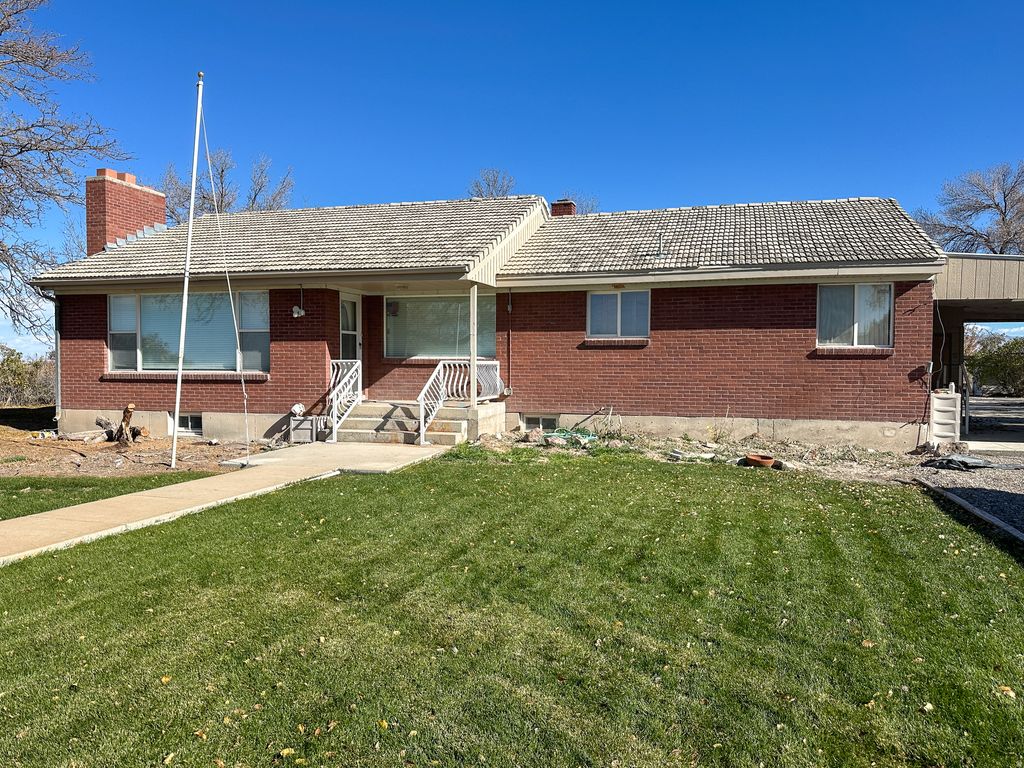 Photo of 2740 N 3000 W, Sutherland, UT 84624 (MLS # 2121483)