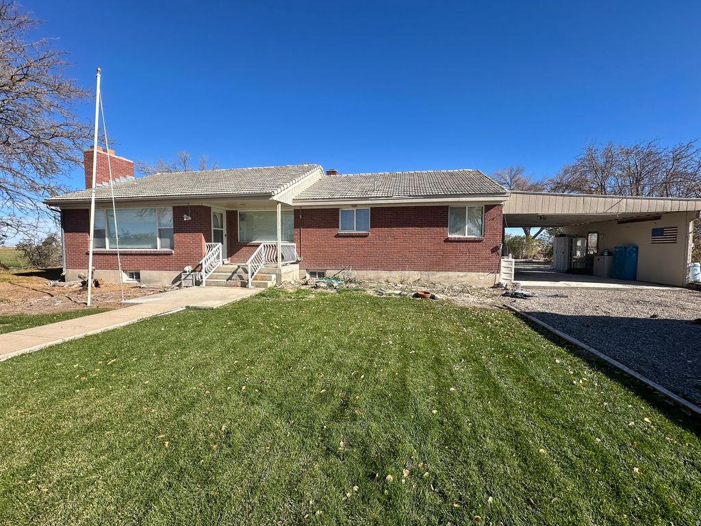Photo of 2740 N 3000 W, Sutherland, UT 84624 (MLS # 2121483)