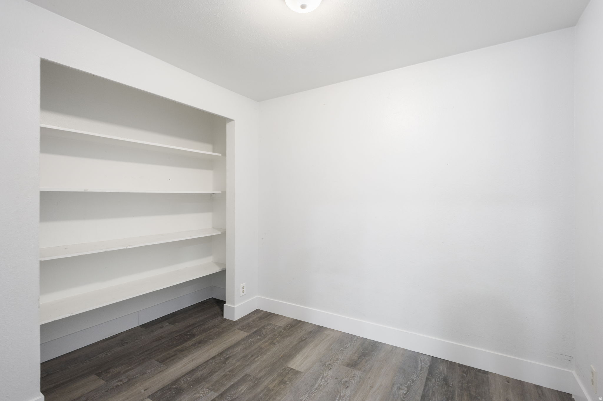 WOOD POINT CONDO - Residential