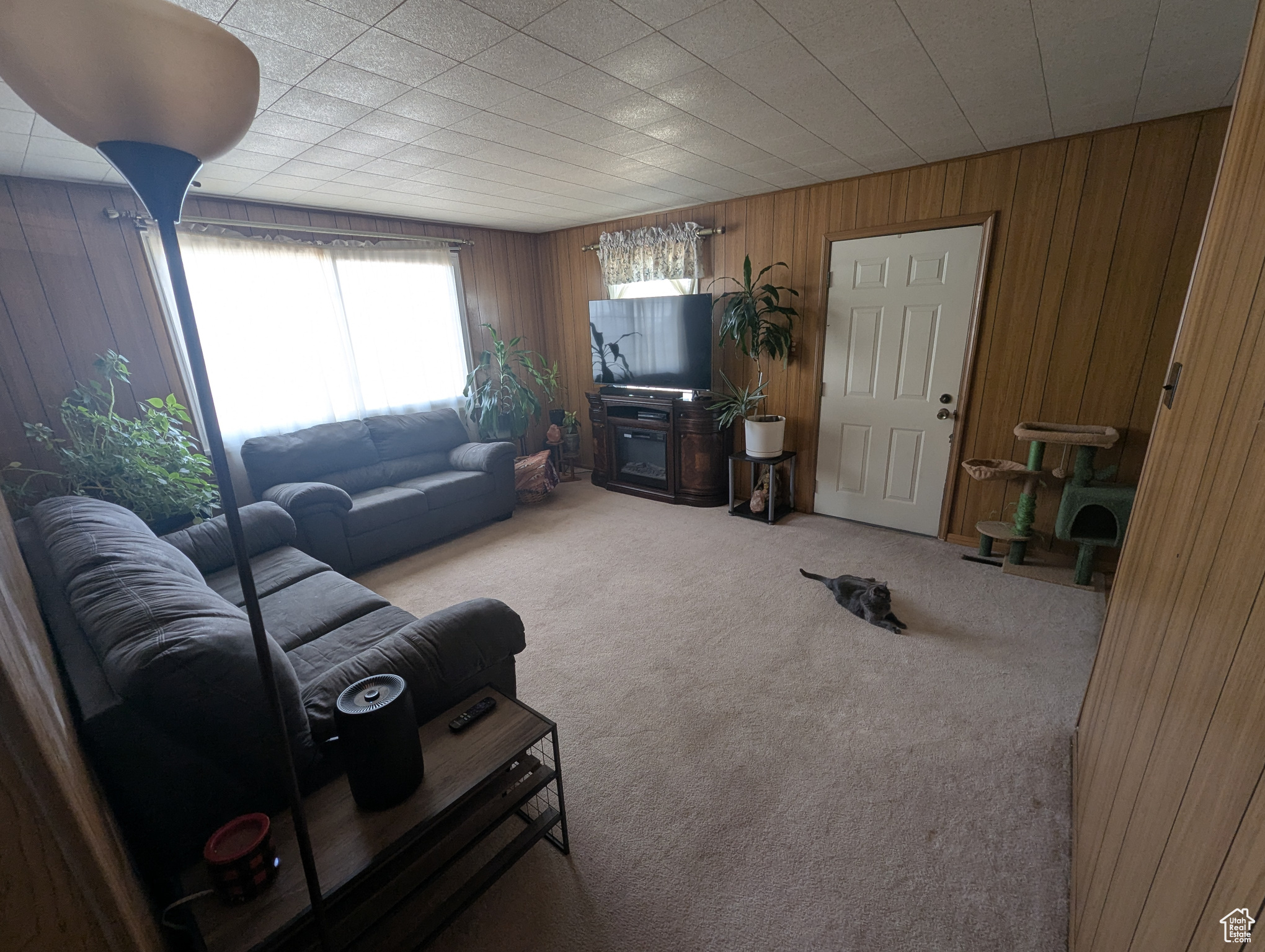 134 Grassy Dr, East Carbon, Utah image 2