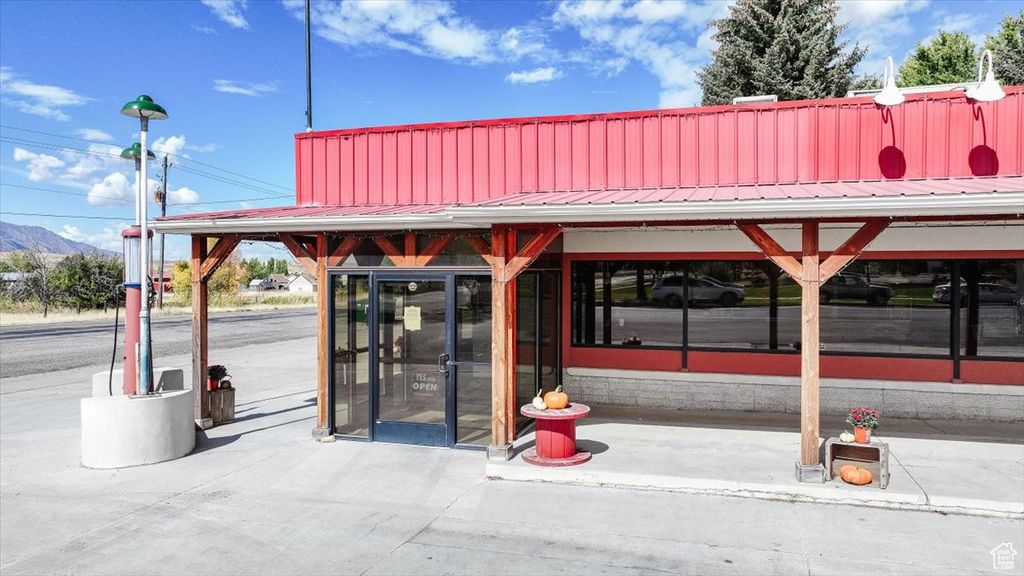 Photo of 8990 S 0200 W, Paradise, UT 84328 (MLS # 2115837)