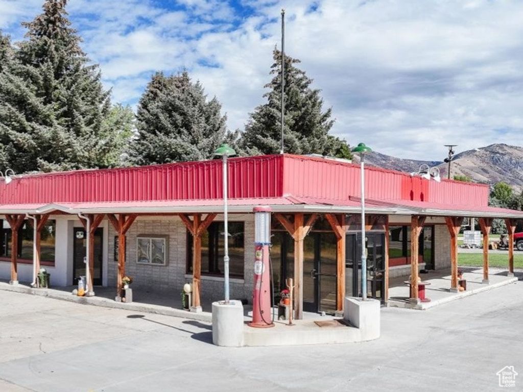 Photo of 8990 S 0200 W, Paradise, UT 84328 (MLS # 2115837)