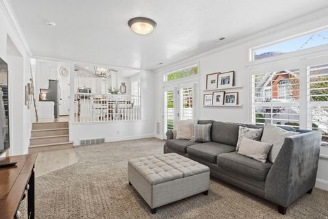 Tiny photo for 1215 S CAVE HOLLOW LN E, Farmington, UT 84025 (MLS # 2154084)