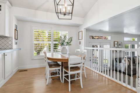 Tiny photo for 1215 S CAVE HOLLOW LN E, Farmington, UT 84025 (MLS # 2154084)