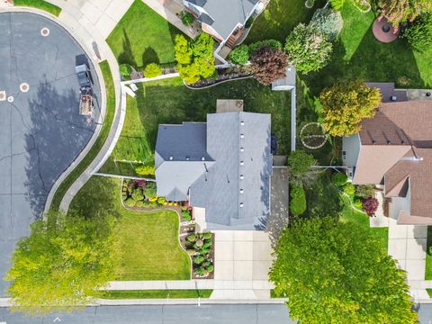 Tiny photo for 1215 S CAVE HOLLOW LN E, Farmington, UT 84025 (MLS # 2154084)